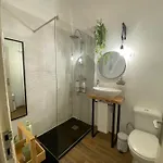 Casa Do Mocho Ii 아파트 *