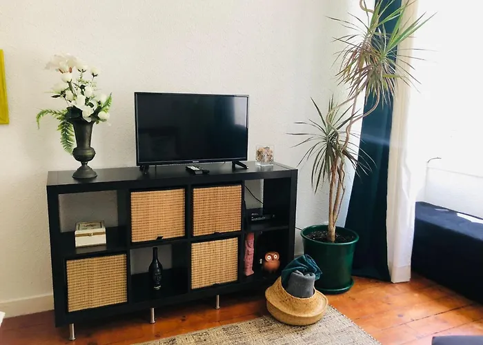 Casa Do Mocho Ii * ליסבון