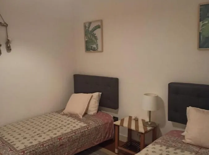 Casa Do Mocho Ii * ליסבון