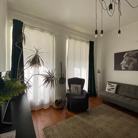 Casa Do Mocho Ii 公寓